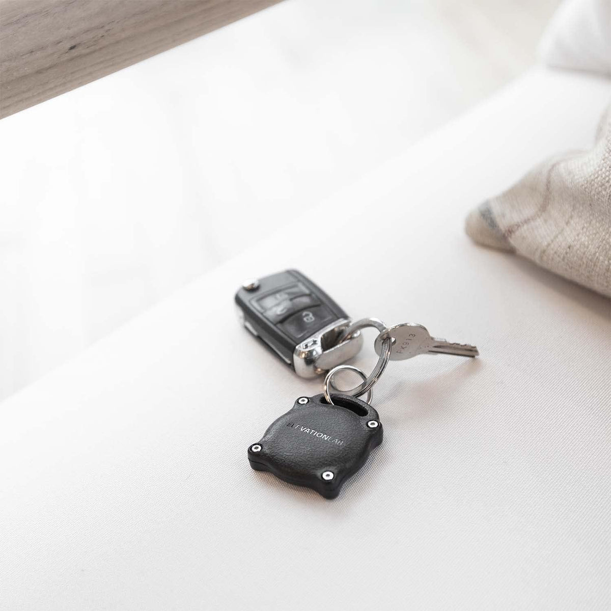 Waterproof AirTag Keychain Case 2-Pack