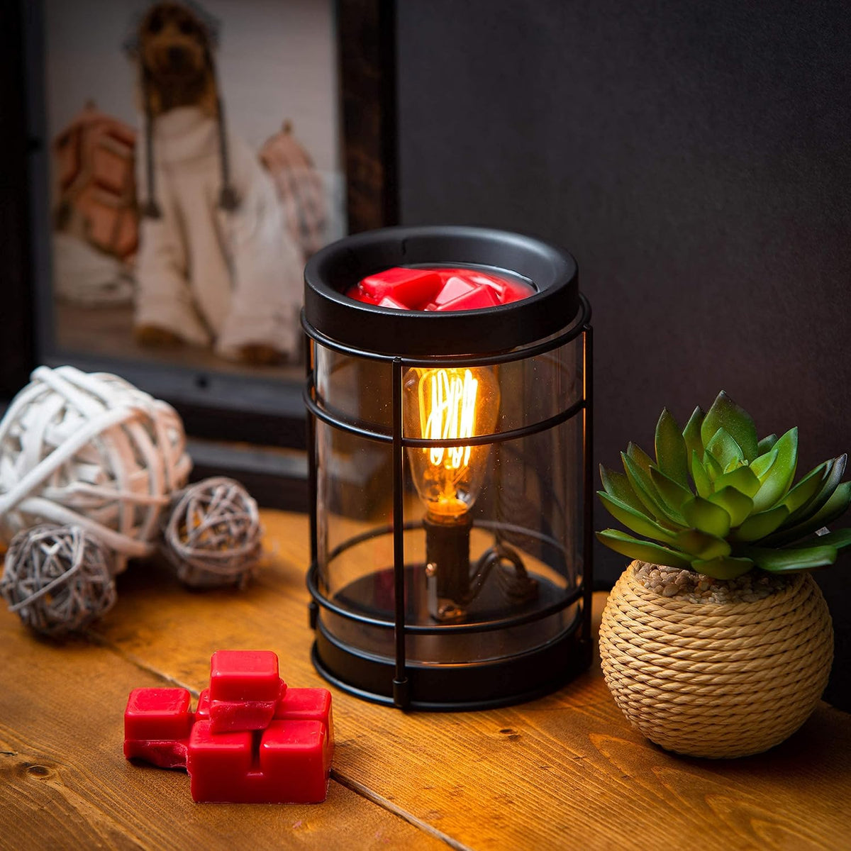 Vintage bulb electric candle warmer with timer